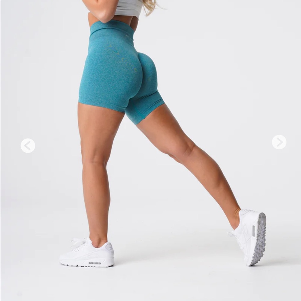 NVGTN Teal Pro Shorts Size M